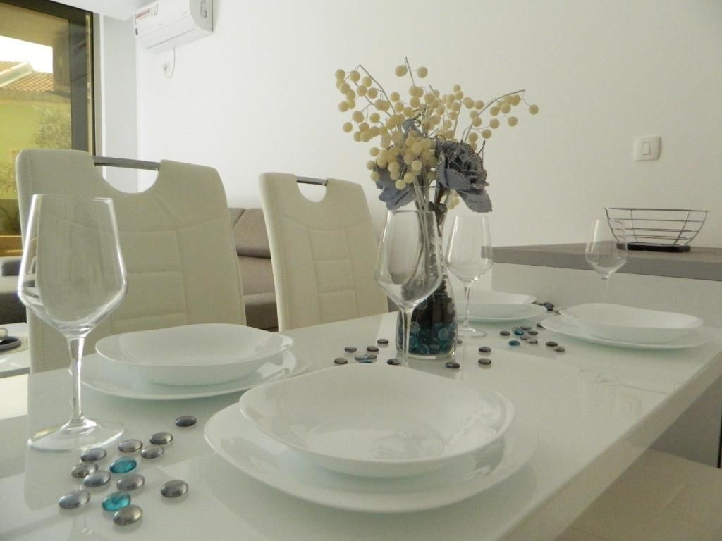 Апартаменты Lux Apartment Teodora Rafailovici Рафаиловичи-44