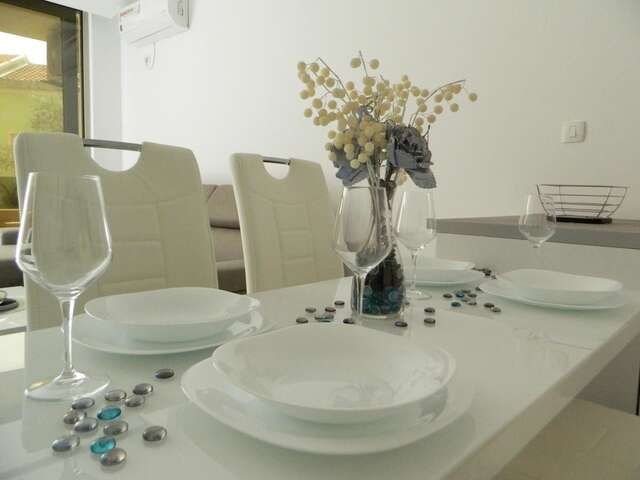 Апартаменты Lux Apartment Teodora Rafailovici Рафаиловичи-8